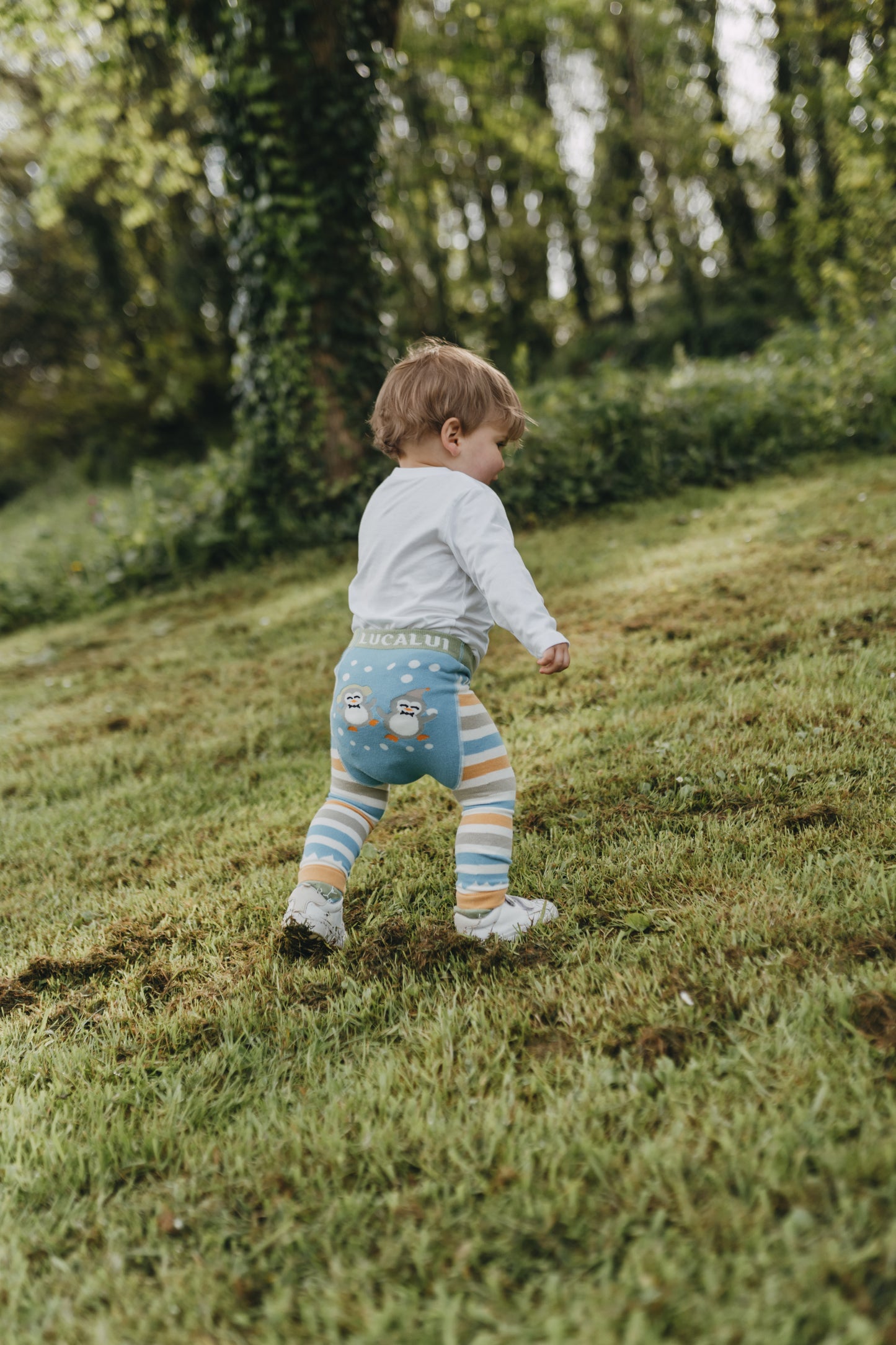 Jolly Penguin Leggings